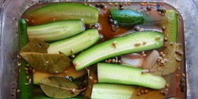 Рецепт быстрых малосольных огурцов в рассоле