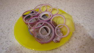 Рецепт Домашней малосольной сельди