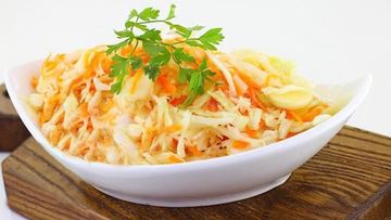 Рецепт Капусты с чесноком горячим рассолом