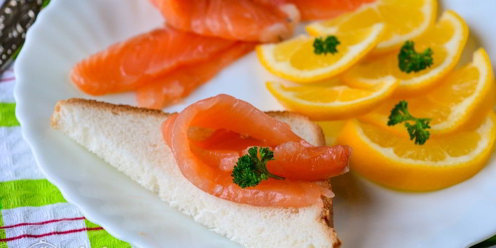 Как приготовить малосоленую семгу