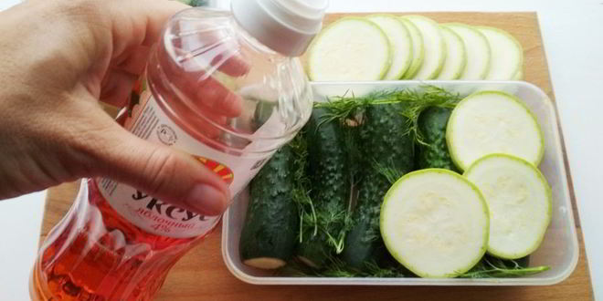 Рецепт малосольных огурчиков и кабачки