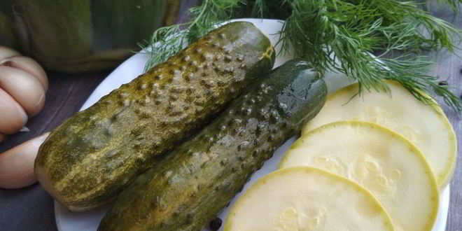 Рецепт малосольных огурчиков и кабачки