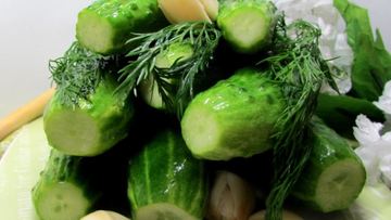 Рецепт Малосольных огурчиков в минеральной воде