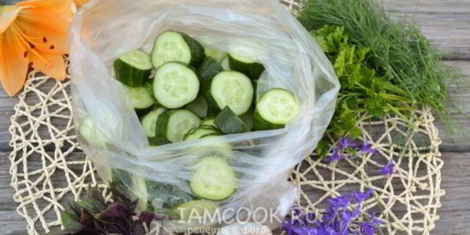 Рецепт малосольных огурцов за 5 минут