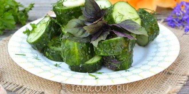 Рецепт малосольных огурцов за 5 минут