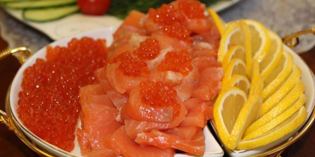 Как приготовить слабосоленую семгу в коньяке с мускатным орехом