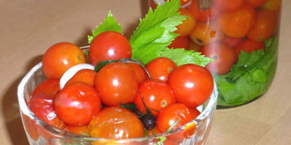 Как приготовить соленые помидоры черри
