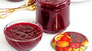 Рецепт Брусничного варенья в мультиварке