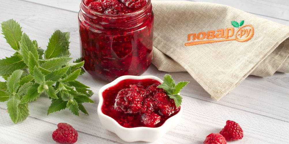 Как приготовить малиновое варенье с мятой