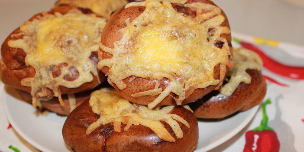 Как приготовить ленивые беляши под сырной шапочкой