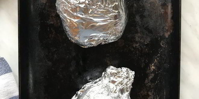 Рецепт брускетты с печеным перцем и сыром