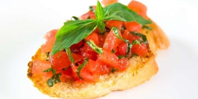 Рецепт брускетты с помидорами и базиликом