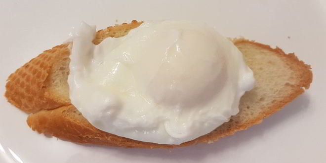 Рецепт брускетт с яйцом пашот