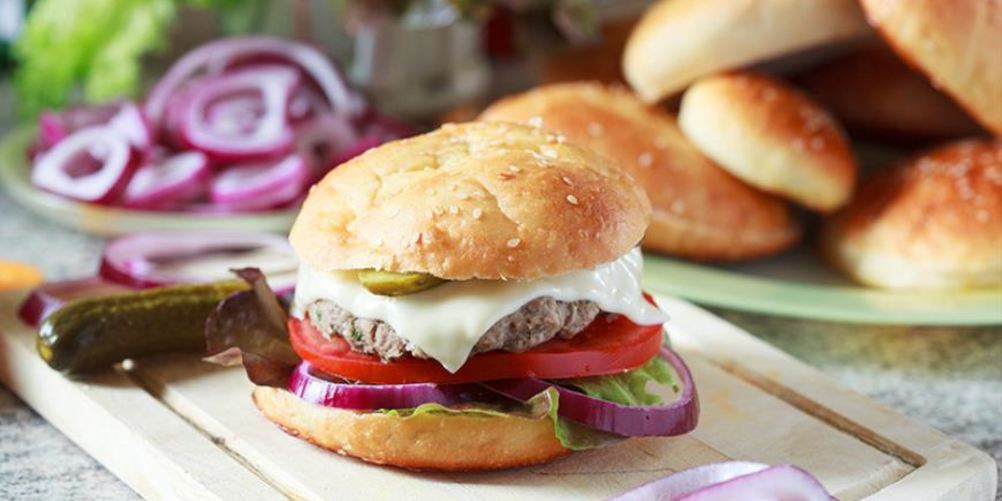 Как приготовить булочки для бургеров на молоке