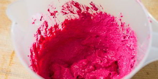 Рецепт бургера со свиной шеей и свекольным кремом