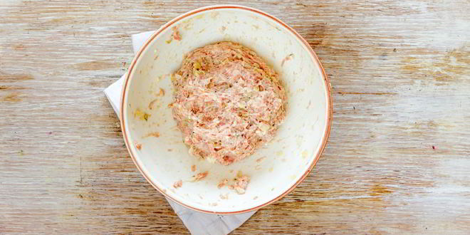 Рецепт бургеров с бараниной, огурцом и фетой