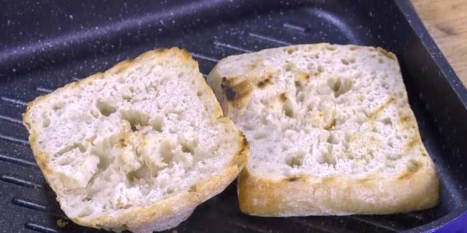 Рецепт бургеров с котлетками из семги и каперсов