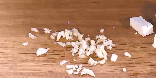 Рецепт бургеров с ягнятиной, фетой и оливками