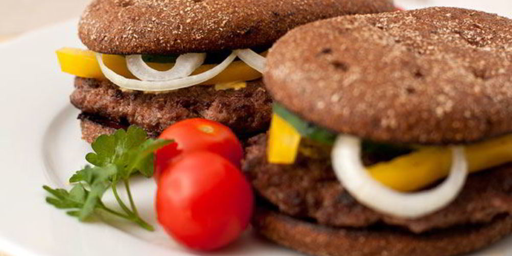 Как приготовить домашний гамбургер с ржаным хлебом
