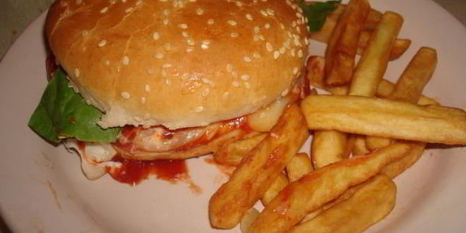 Рецепт гамбургера из фарша и селедки