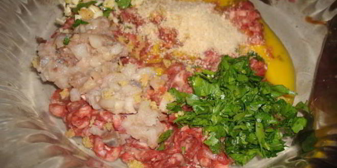 Рецепт гамбургера из фарша и селедки