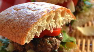 Рецепт Мини-бургеров по-итальянски