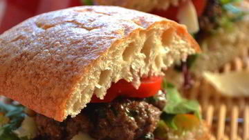 Рецепт Мини-бургеров по-итальянски