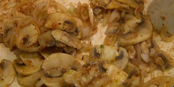 Рецепт овощных бургеров с чечевицей, грибами и курагой