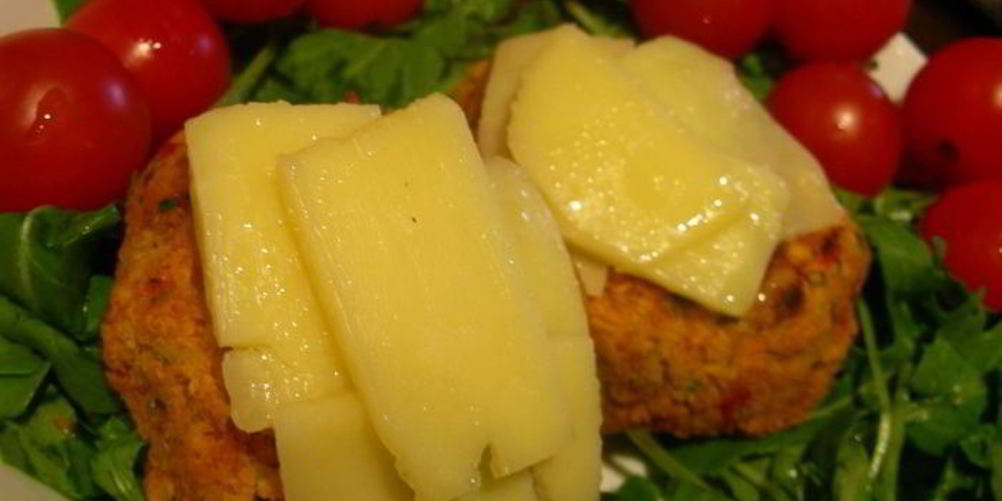 Как приготовить вегетарианские бургеры из нута с чеддером