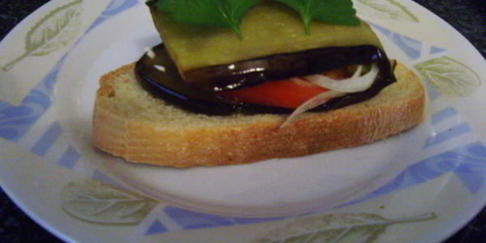 Как приготовить бутерброд из баклажана