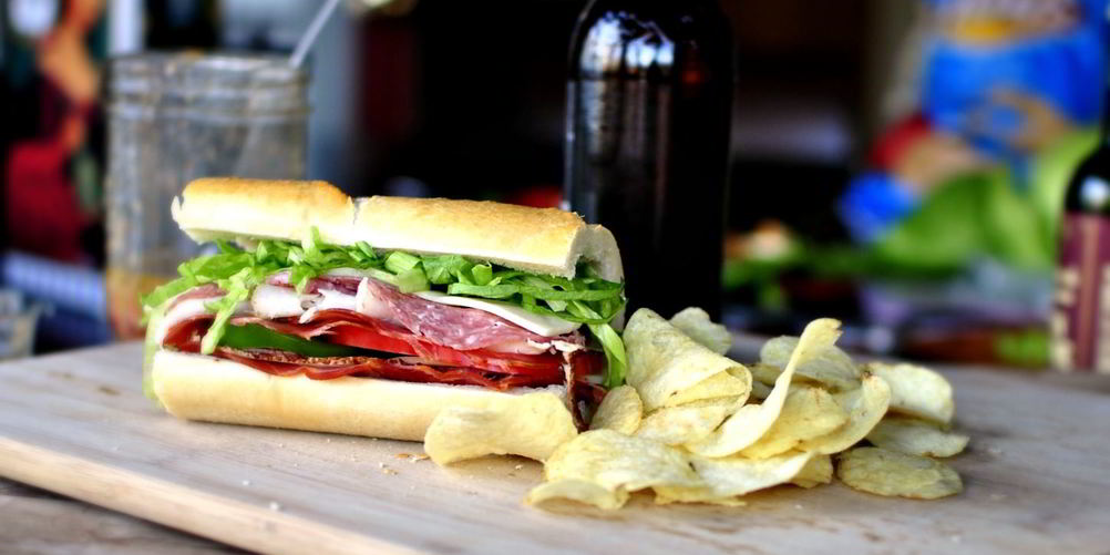 Как приготовить бутерброд субмарина