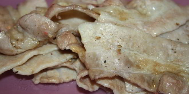 Рецепт бутербродов с беконом и зеленым луком на мангале