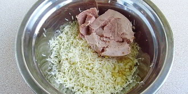 Рецепт бутербродов с куриным паштетом и сыром