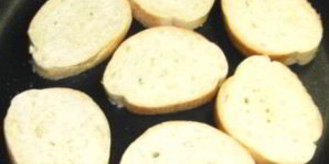 Рецепт бутербродов с сыром и киви