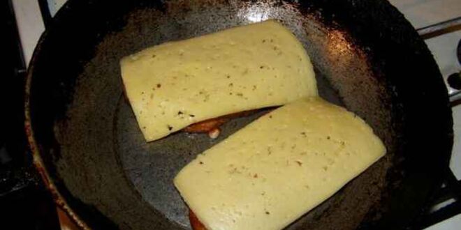 Рецепт бутербродов с яйцом, майонезом, чесноком и сыром