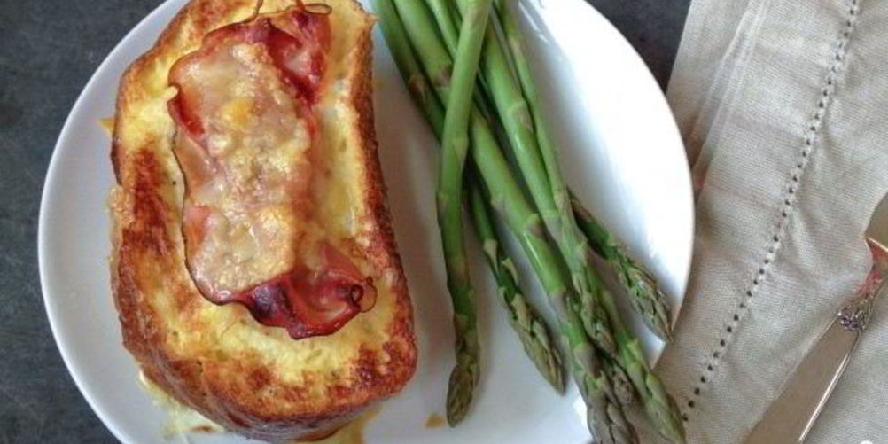 Как приготовить горячие бутерброды с ветчиной и сыром