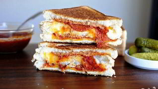 Рецепт Горячих пицца-бутерброды