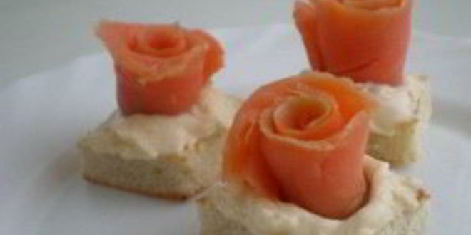 Рецепт маленьких закусочных бутербродов
