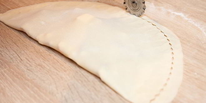 Рецепт чебурека с брынзой