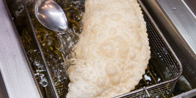 Рецепт чебурека с брынзой