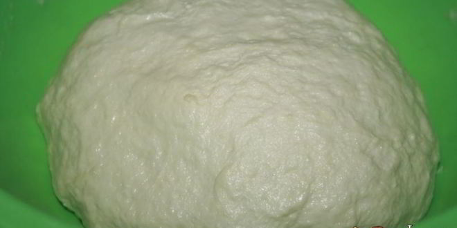 Рецепт чебуреков с курицей и кислым яблоком на кефире