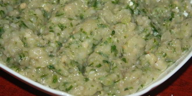 Рецепт чебуреков с курицей и кислым яблоком на кефире