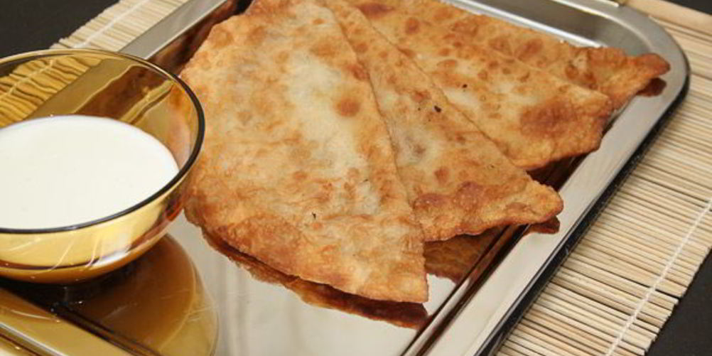 Как приготовить чебуреки