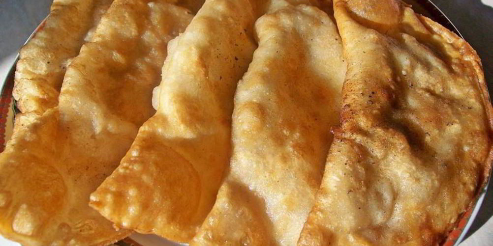 Как приготовить греческие чебуреки
