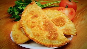 Рецепт Хрустящих чебуреков