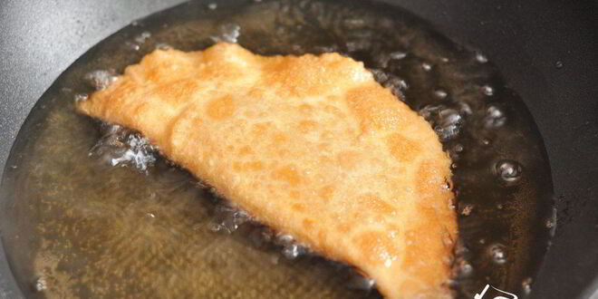 Рецепт крымских чебуреков