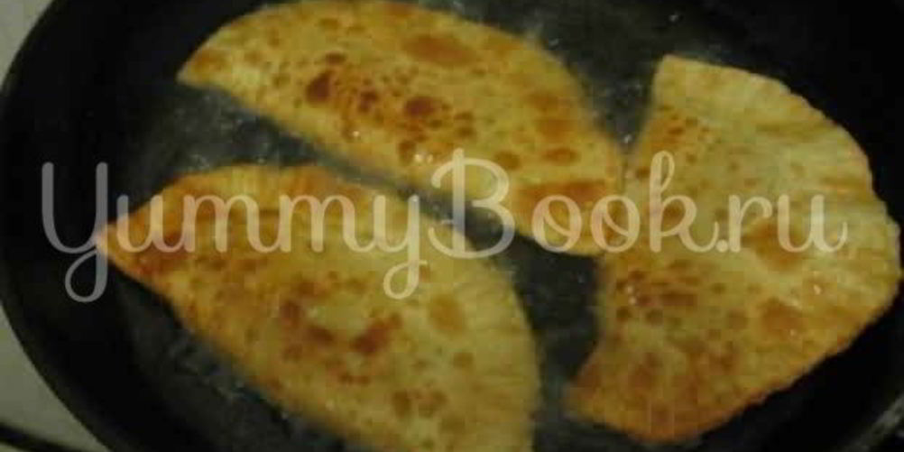 Как приготовить первые чебуреки