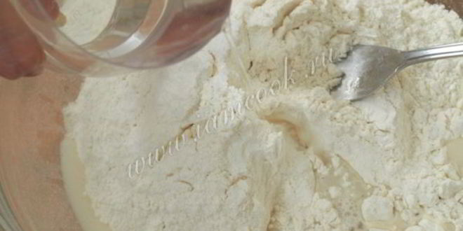 Рецепт теста для чебуреков на воде и маргарине