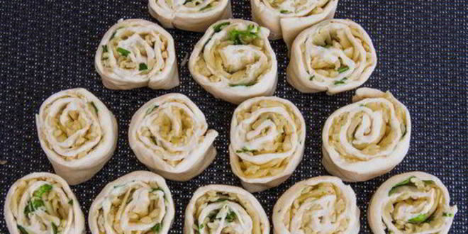 Рецепт елочки закуска из слоеного теста со сливочным сыром