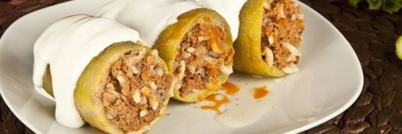 Рецепт Фаршированных цуккини в томатном соусе